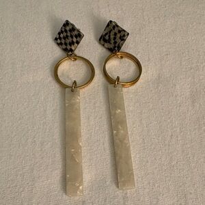 Elegant Gold and Cream Dangle Earrings
